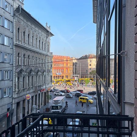 Daisy Apartments In The Inner City Budapeste Exterior foto